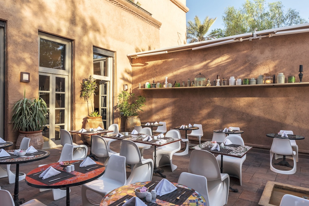 Tigmiza Boutique Hotel Spa 64/75