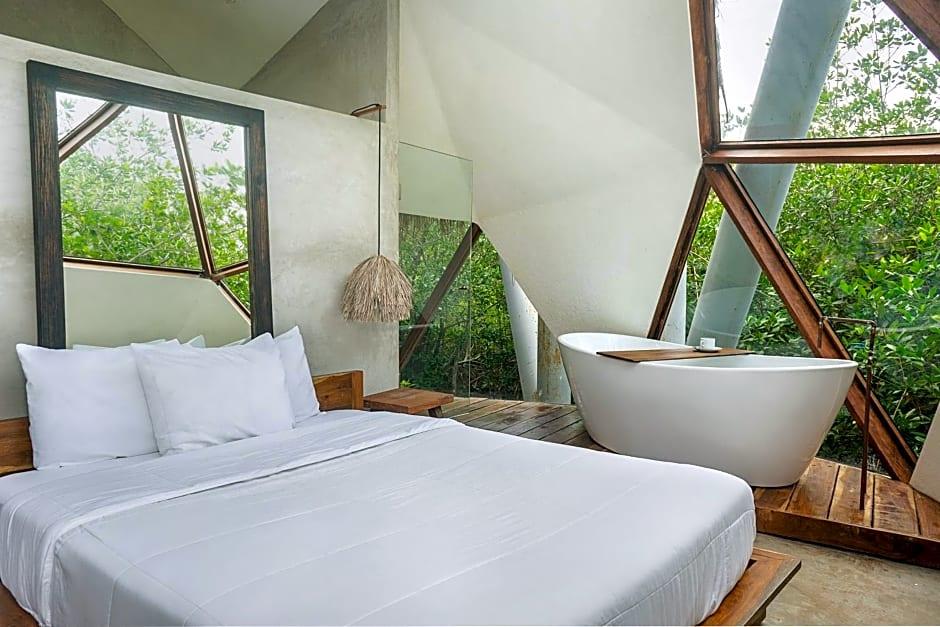 Mamasan Treehouses & Cabins 8/50