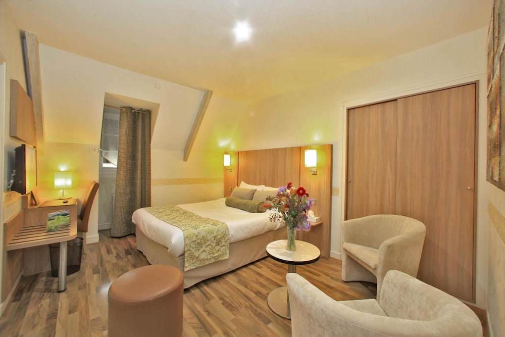 HOSTELLERIE DU CAUSSE 8/31