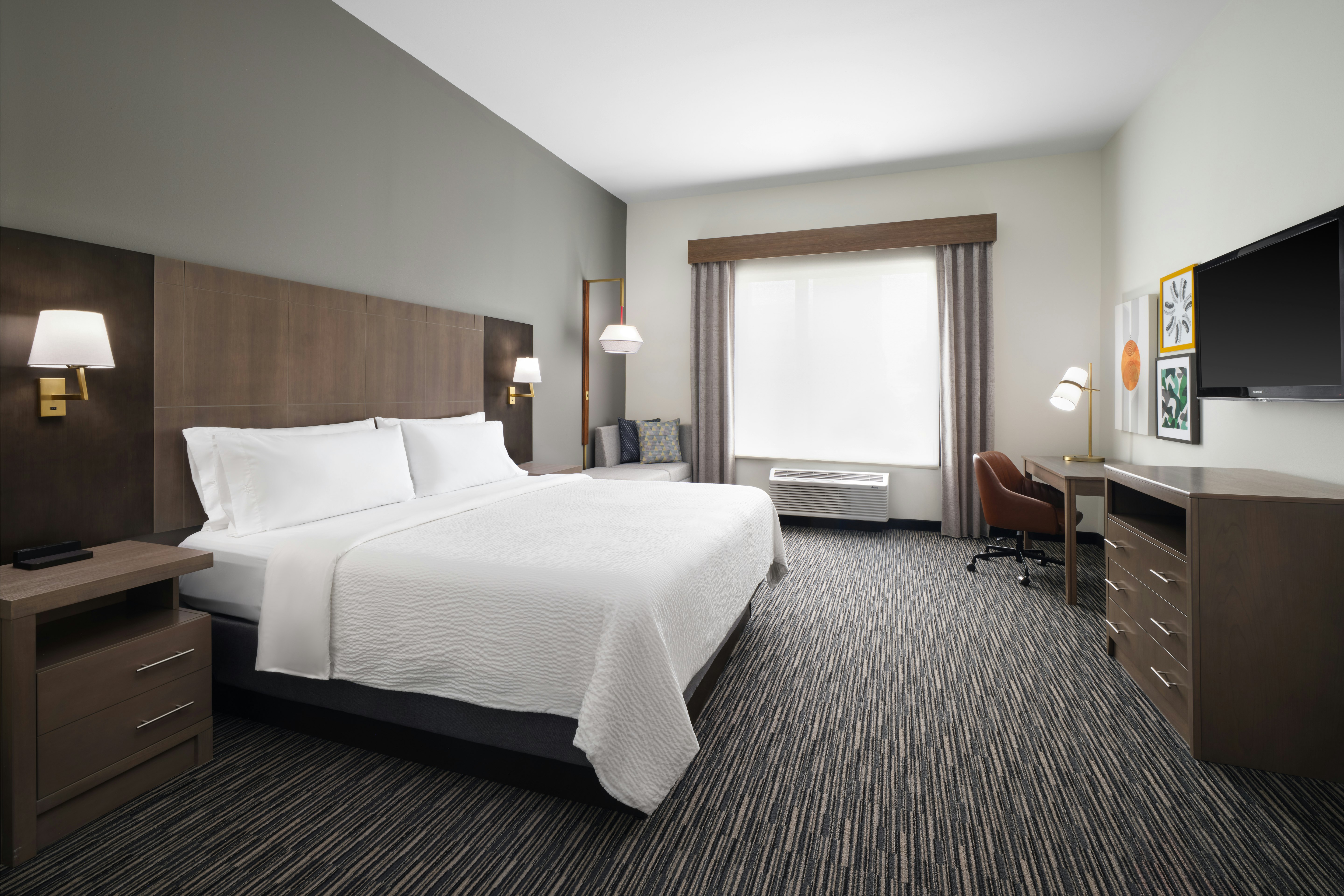 Holiday Inn Gonzales 16/50