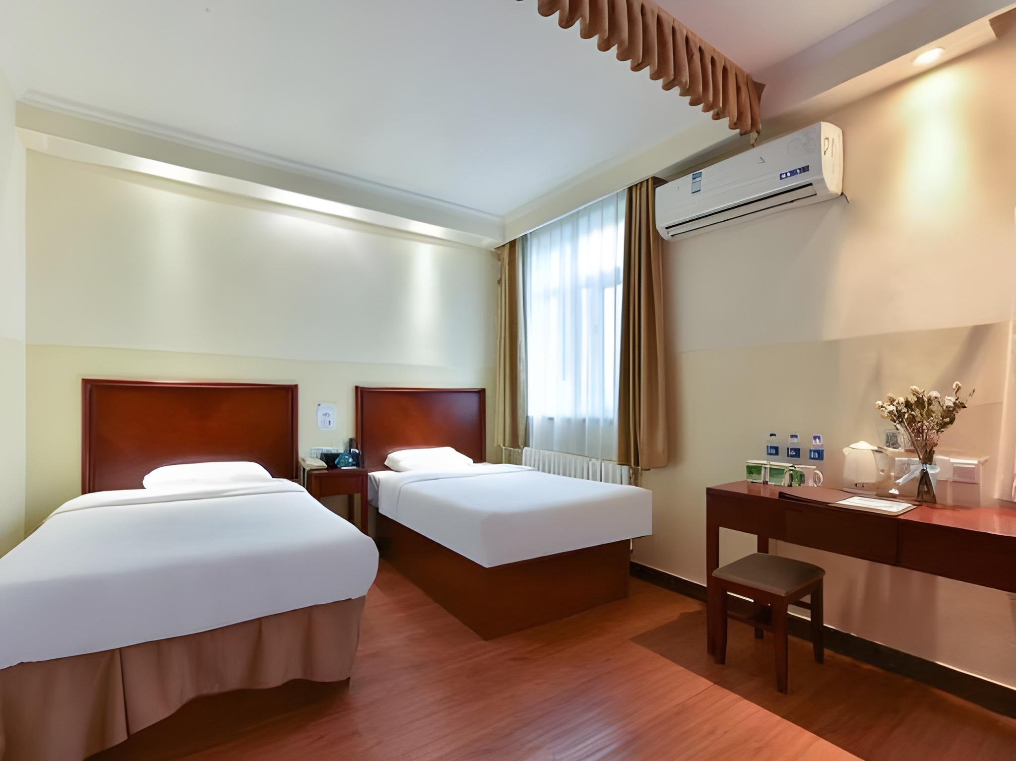 Deluxe, Triple, 3 Beds
