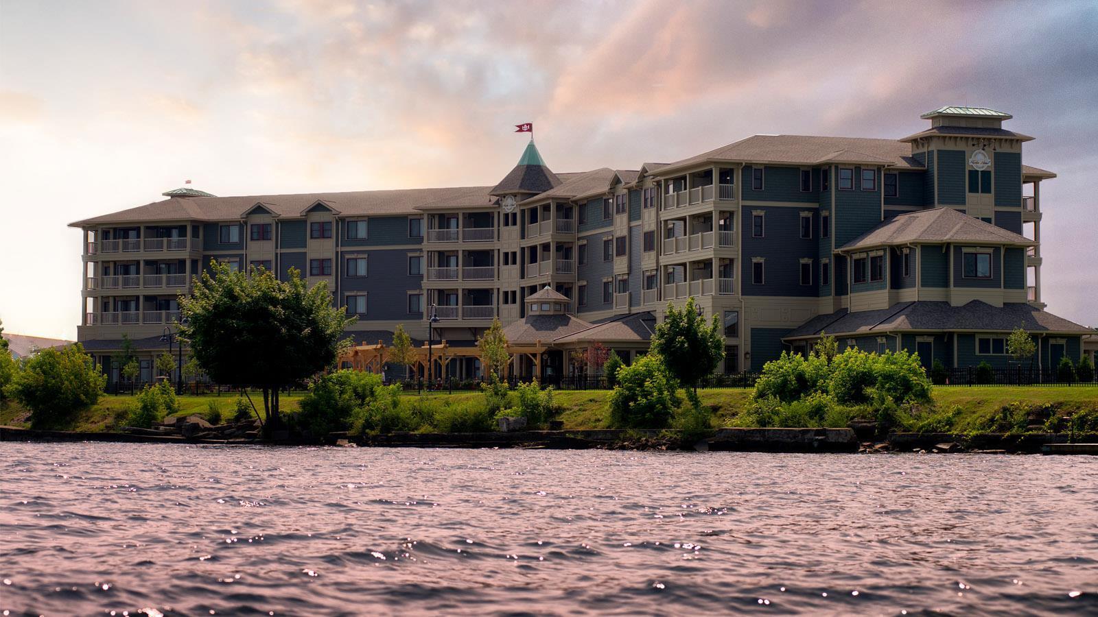 1000 Islands Harbor Hotel 1/17