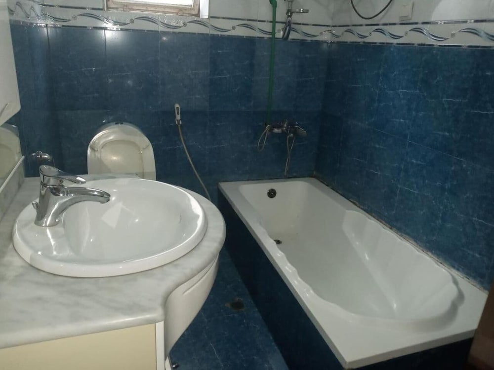 Lucy Guest House B&B 31/32