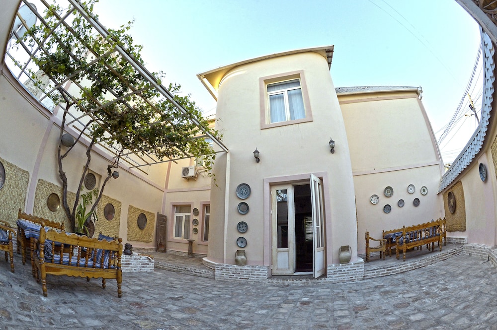 Minzifa Inn 2/34