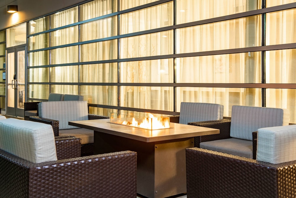 Courtyard By Marriott Santa Ana Orange County 39/53