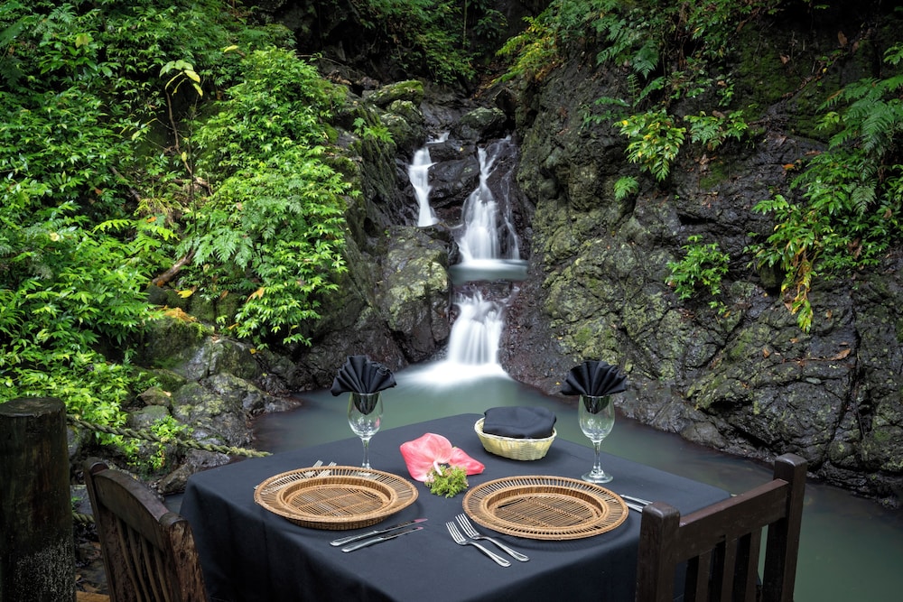 Namale Resort and Spa 33/50