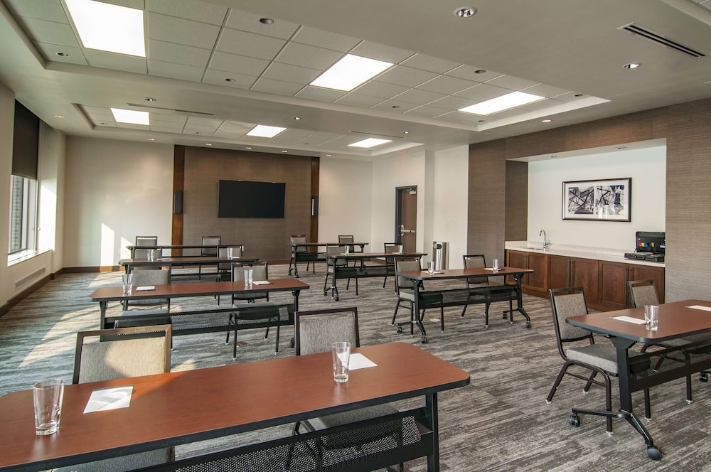 Hyatt Place Sioux Falls - South 23/26
