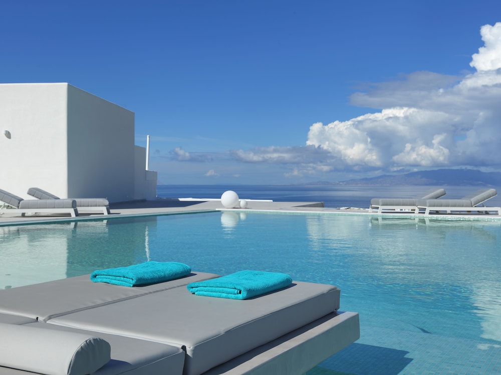 Myst Boutique Hotel Santorini 3/77