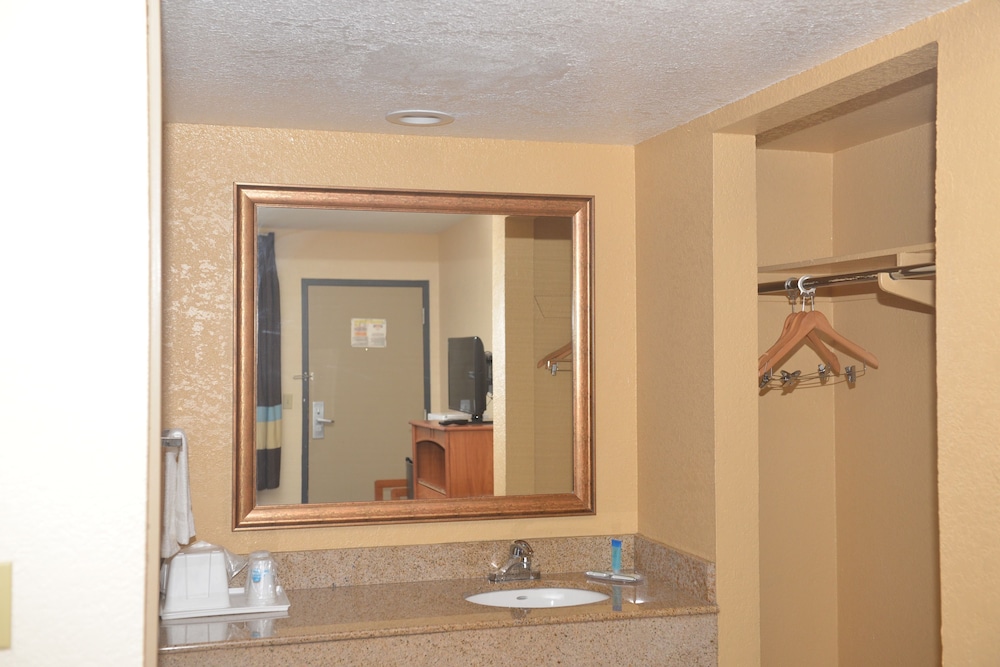 Northgate Motel 19/32