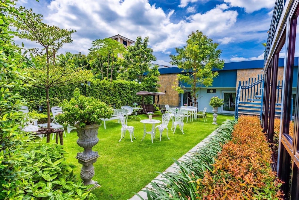 Pongsakorn Boutique Resort 60/67