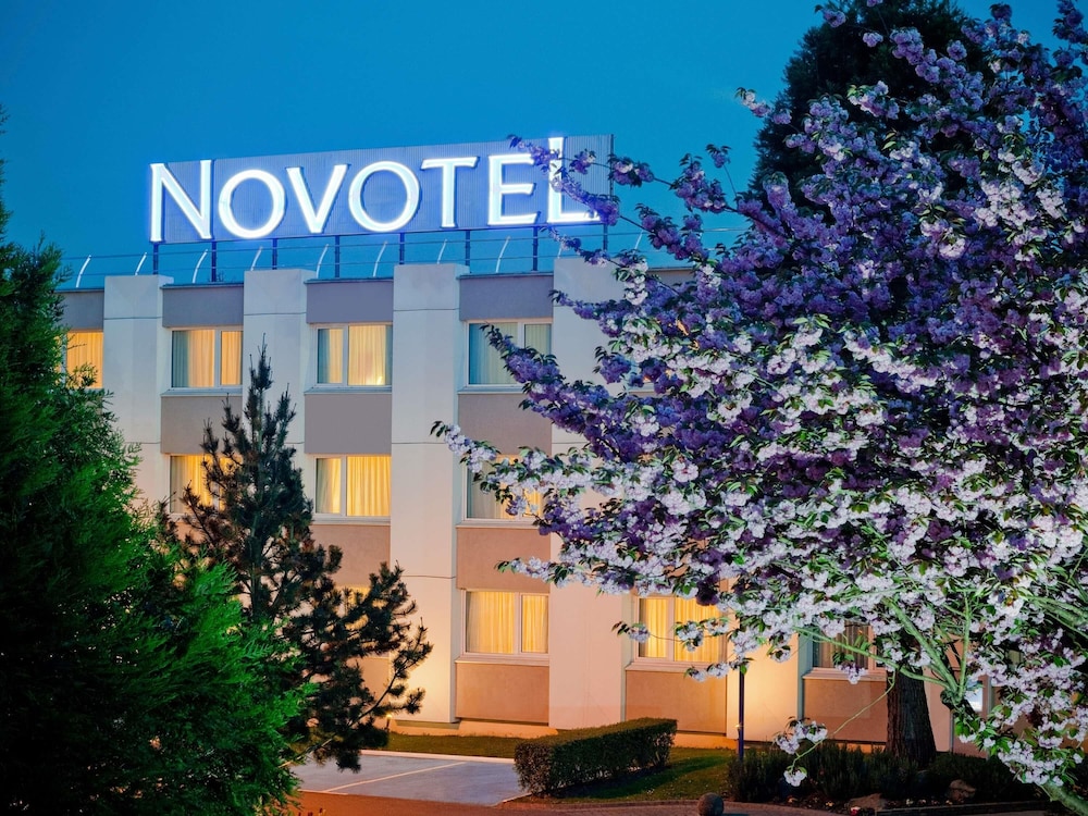Novotel Paris Saclay 2/74