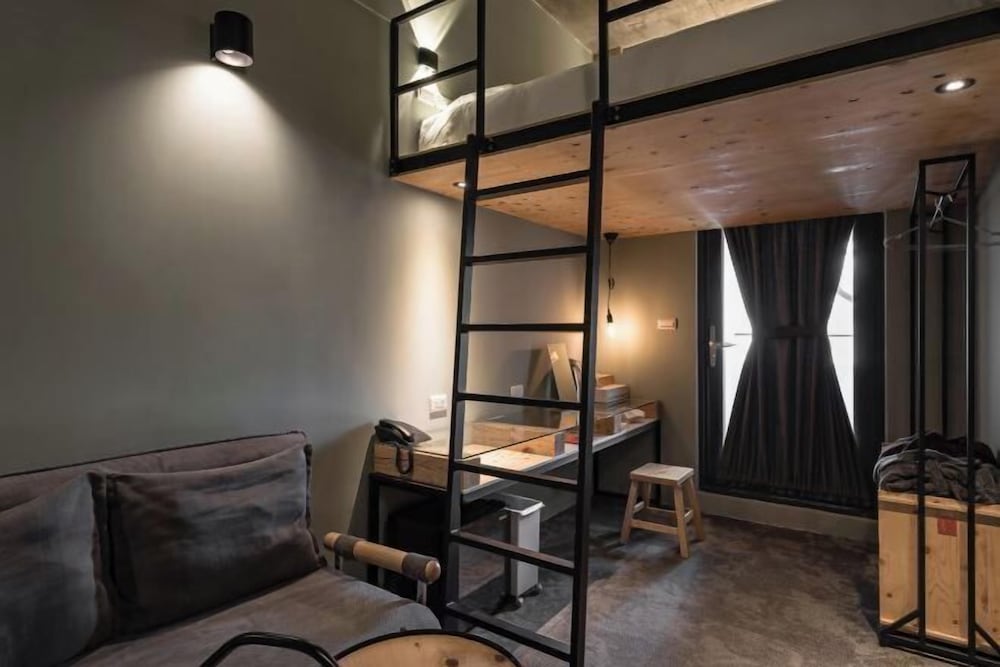 Hotel Si 24/30