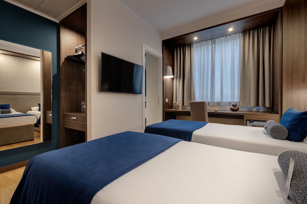 Fly Deco Hotel 19/66