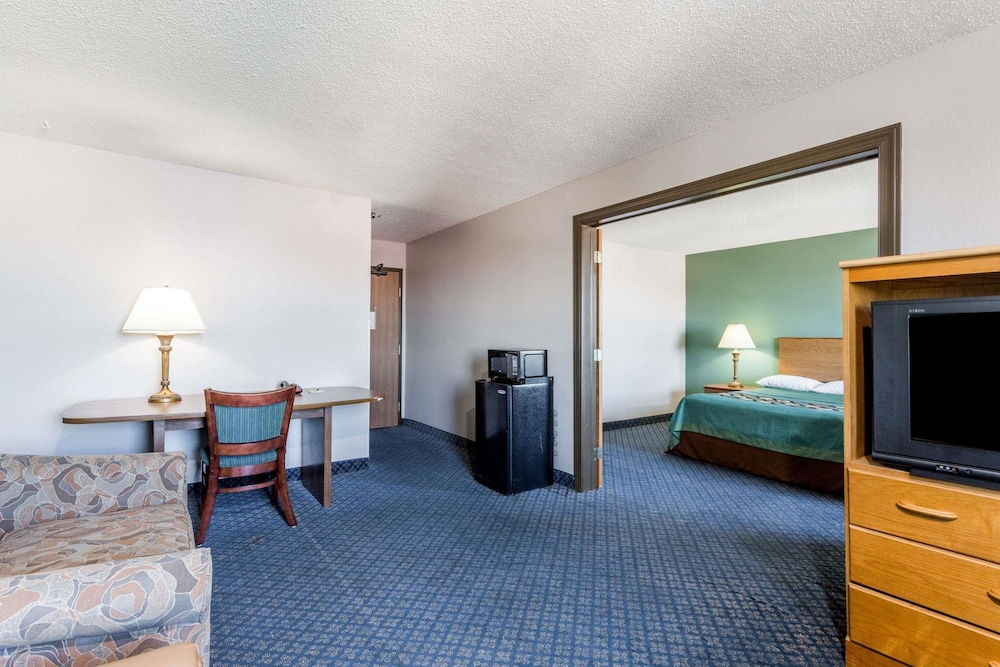 Super 8 By Wyndham Richmond Midlothian Turnpike 23/26