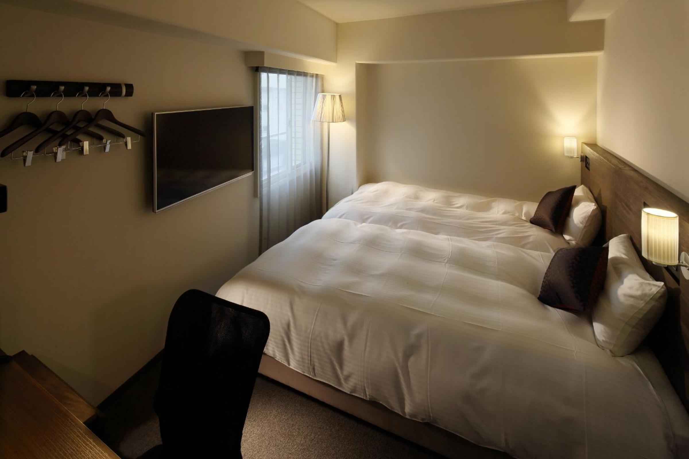 Compact, Twin Beds