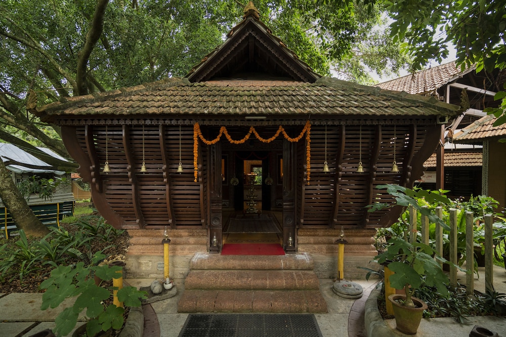HOYSALA VILLAGE RESORT 2/50