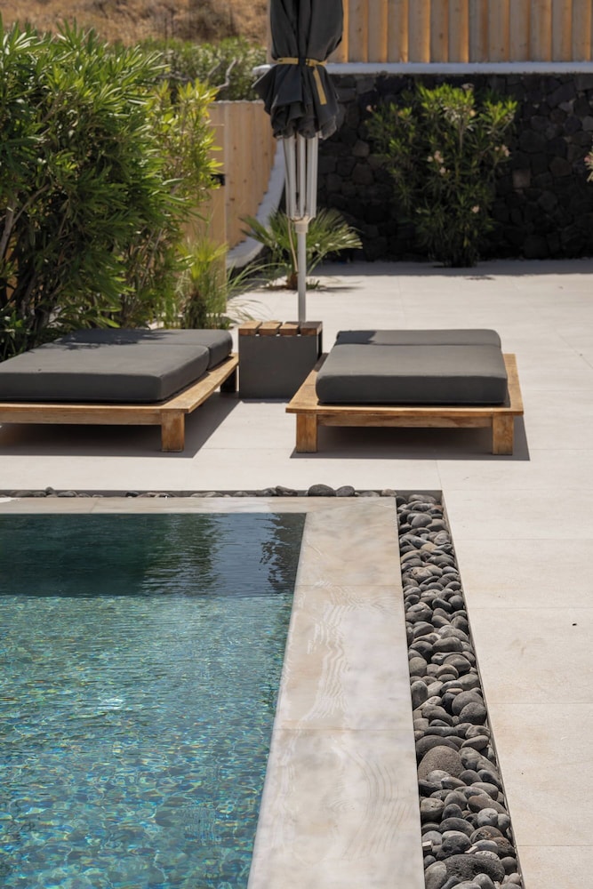Amor Hideaway Villas by Mr and Mrs White 31/46