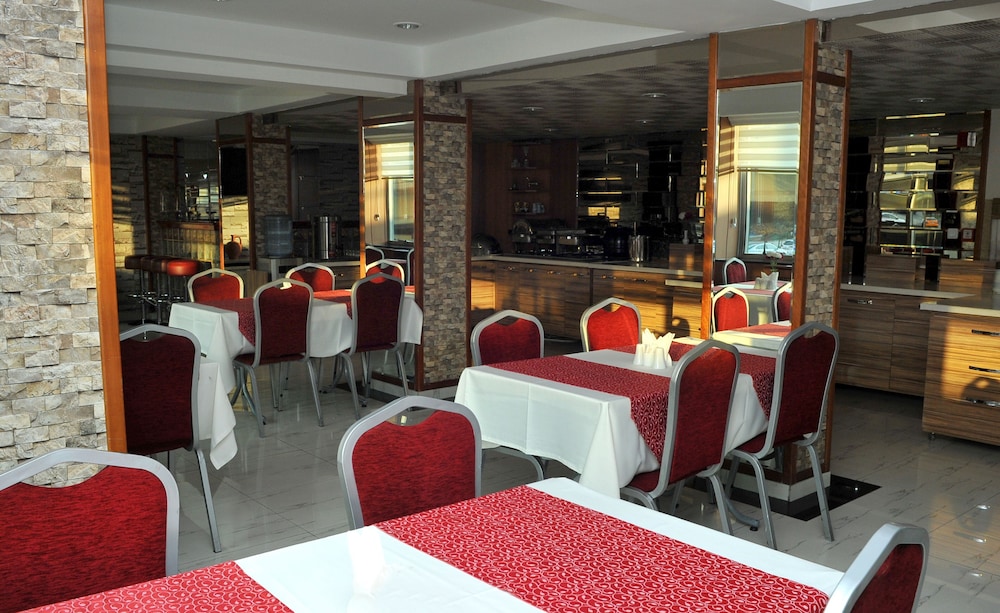 Lion City Hotel Ankara 38/50