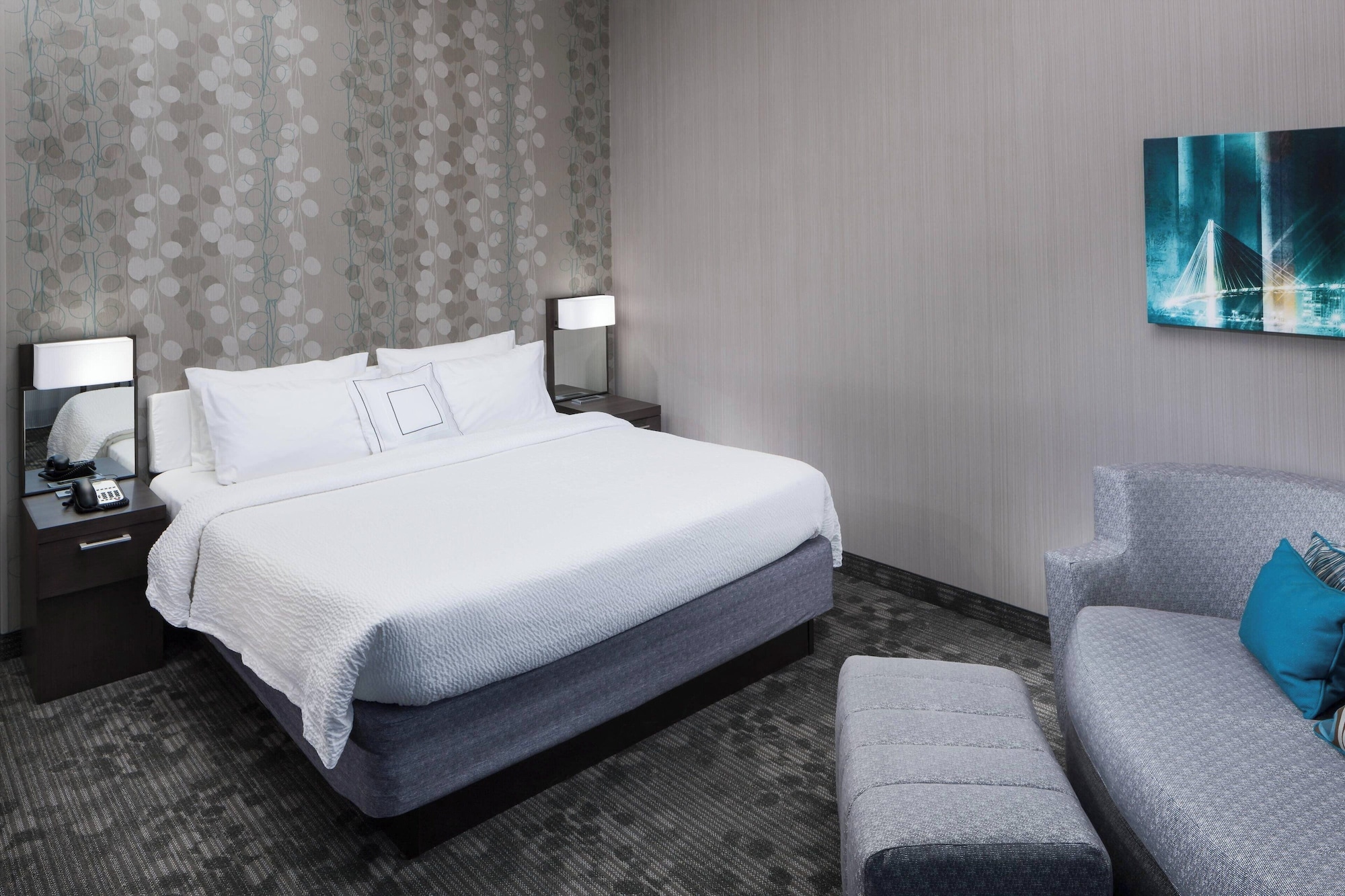Room at Courtyard Omaha Downtown/Old Market Area, OMAHA - NE