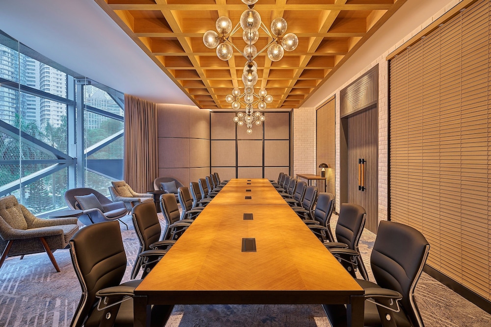 Four Points by Sheraton Kuala Lumpur, City Centre 38/48