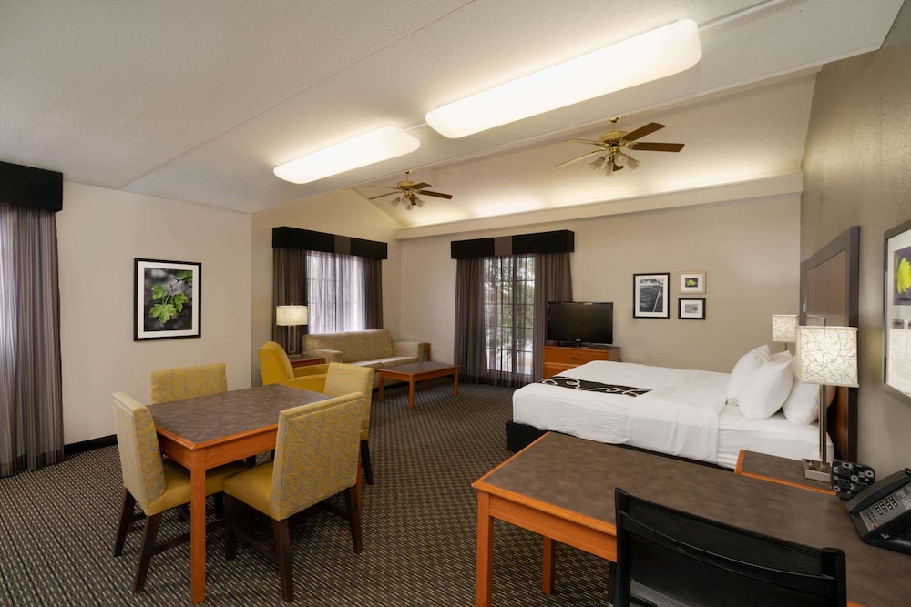 La Quinta Inn Nashville South 22/48