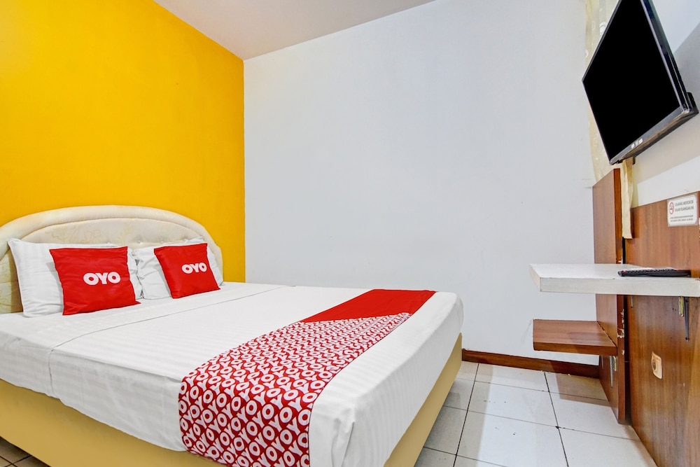 Reddoorz Near Mall Of Indonesia 8/18