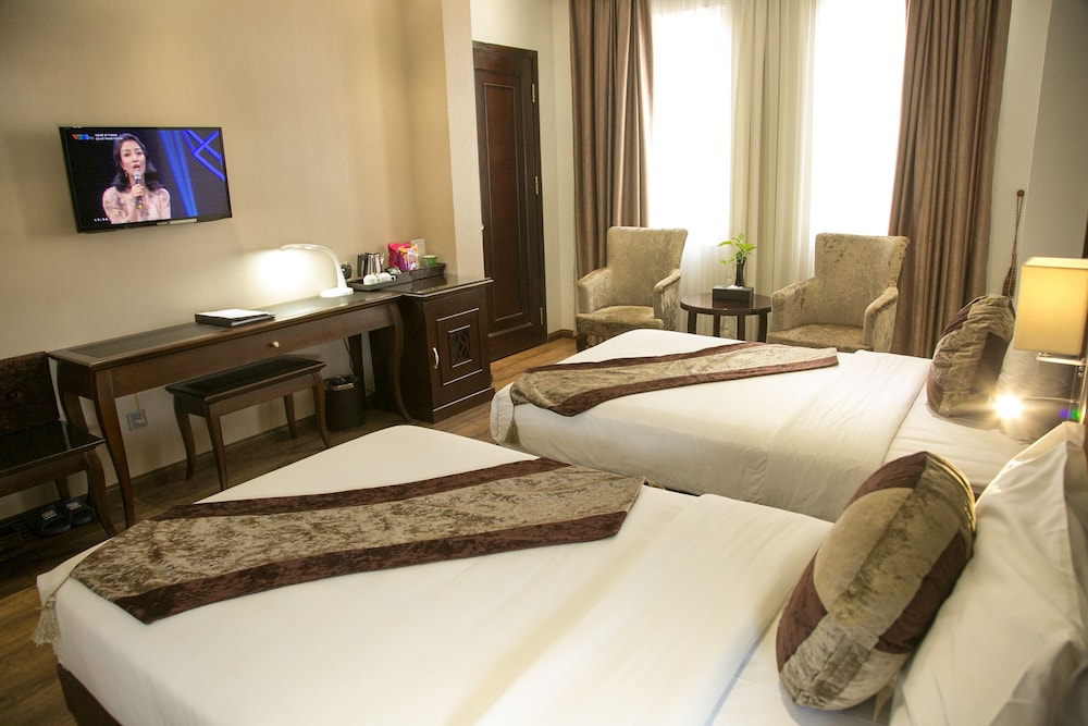 City Bay Palace Hotel 20/70