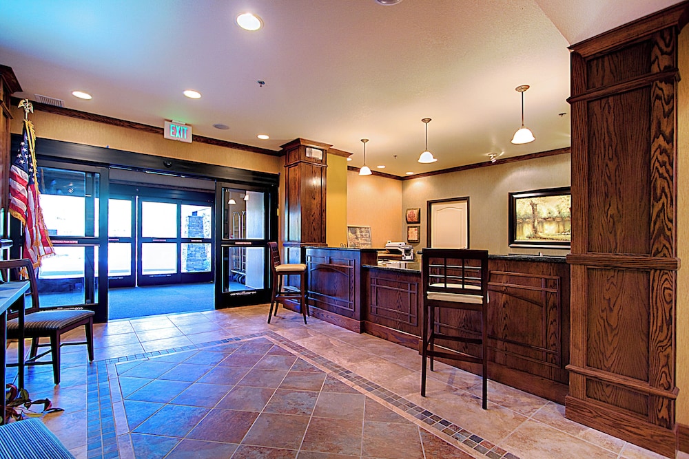 Staybridge Suites Salt Lake-West Valley City 9/70