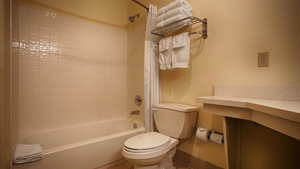 Best Western Rose Quartz Inn 12/40