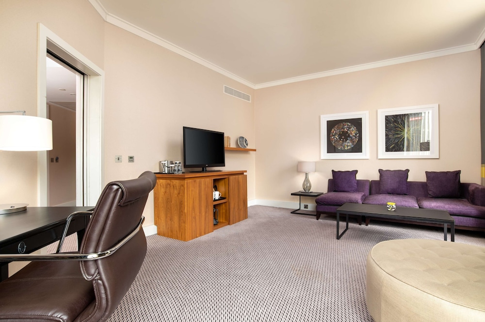 Hilton London Wembley 36/62