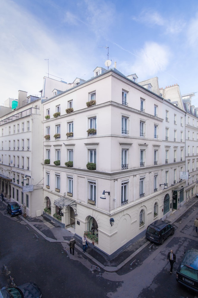 Hotel Des Arts Cite Bergere