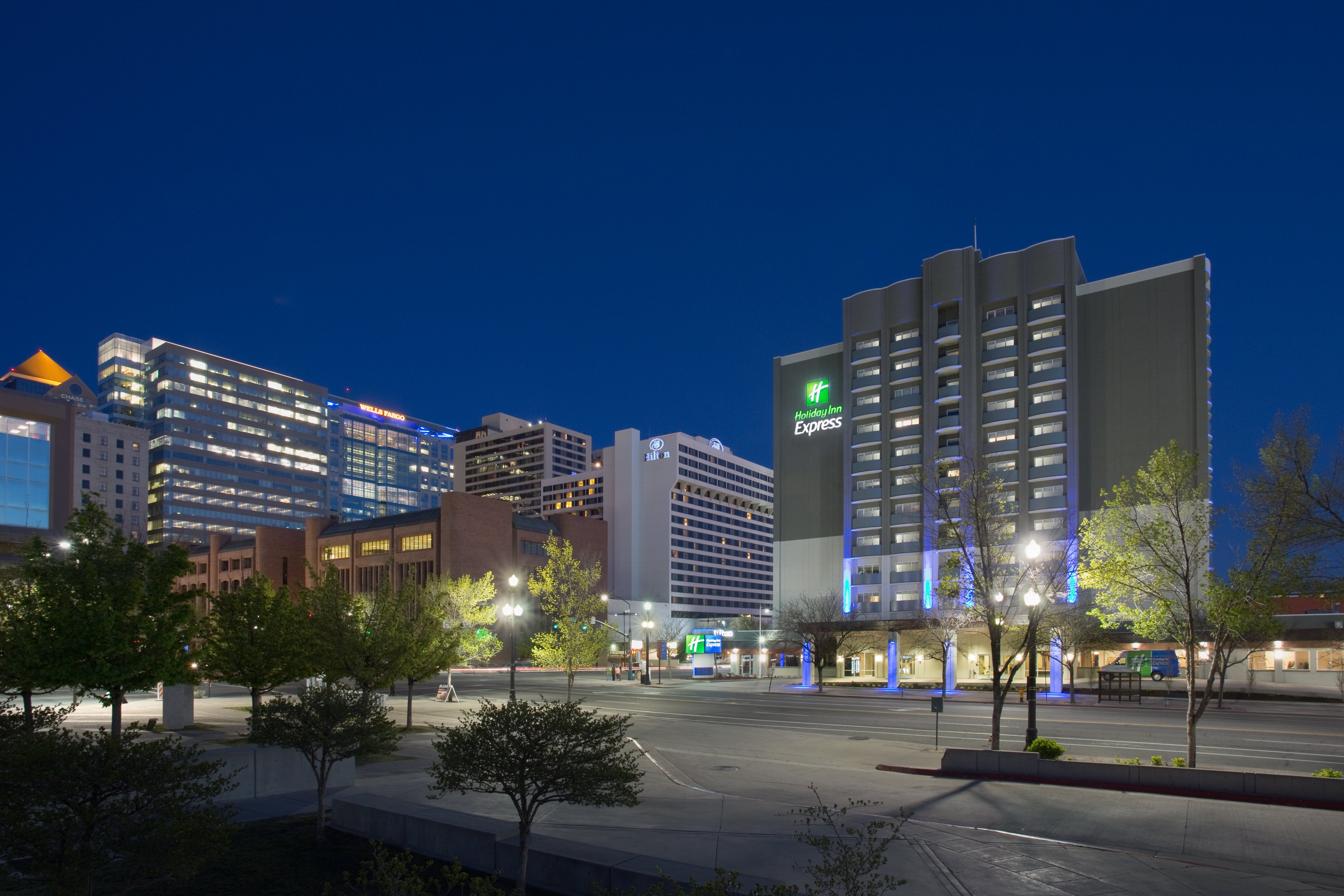 Holiday Inn Express Salt Lake City Downtown 73/77