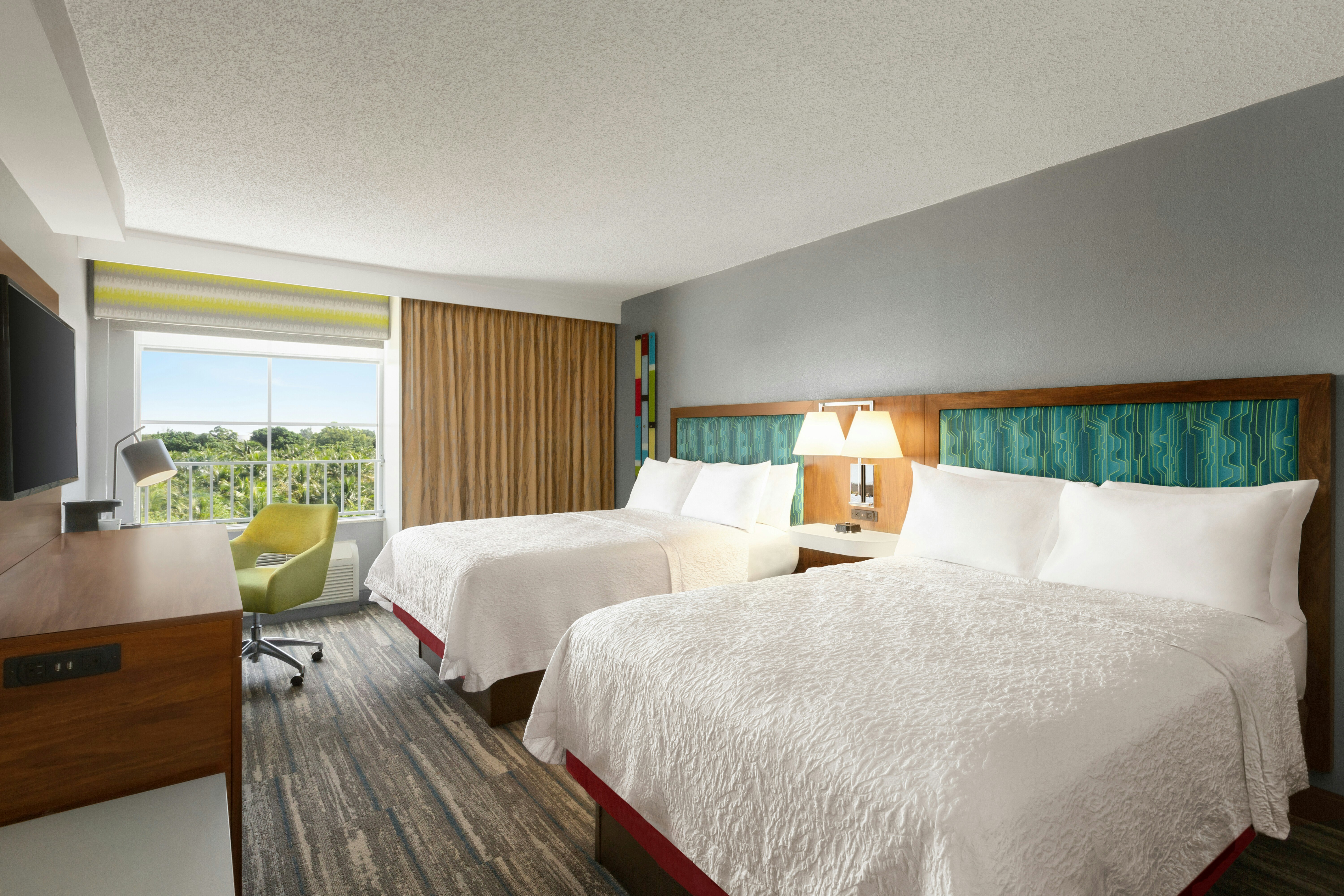 ROOM, 2 DOUBLE BEDS