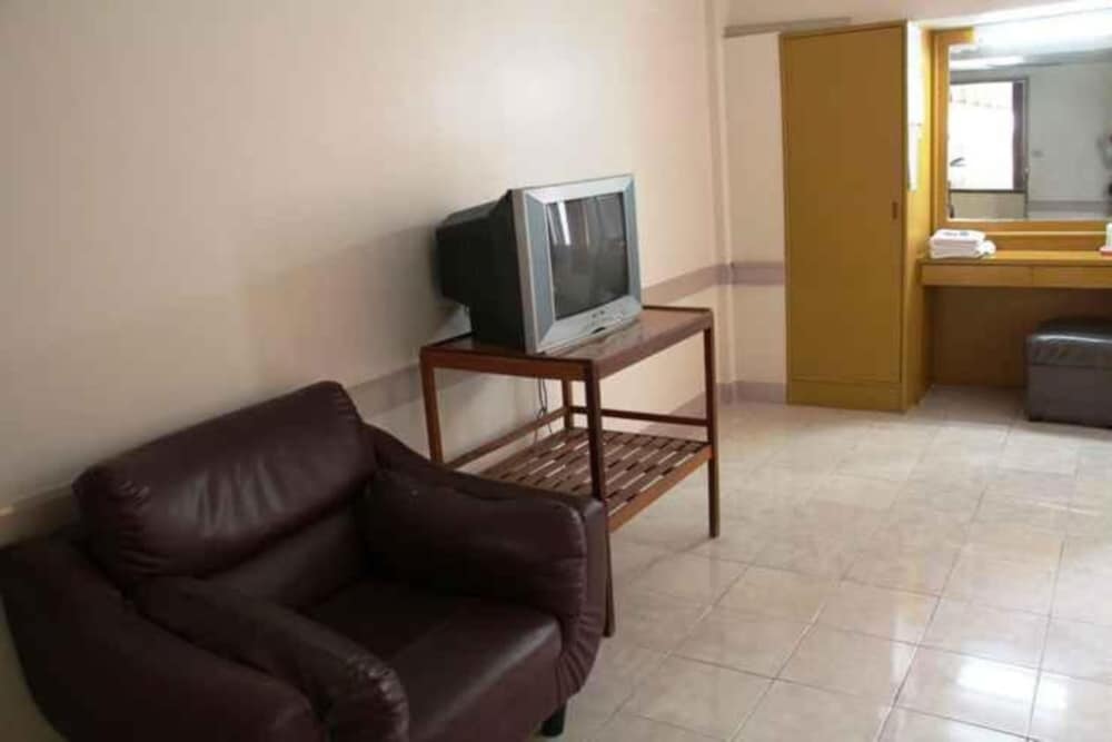 Phu Inn Hotel 16/19