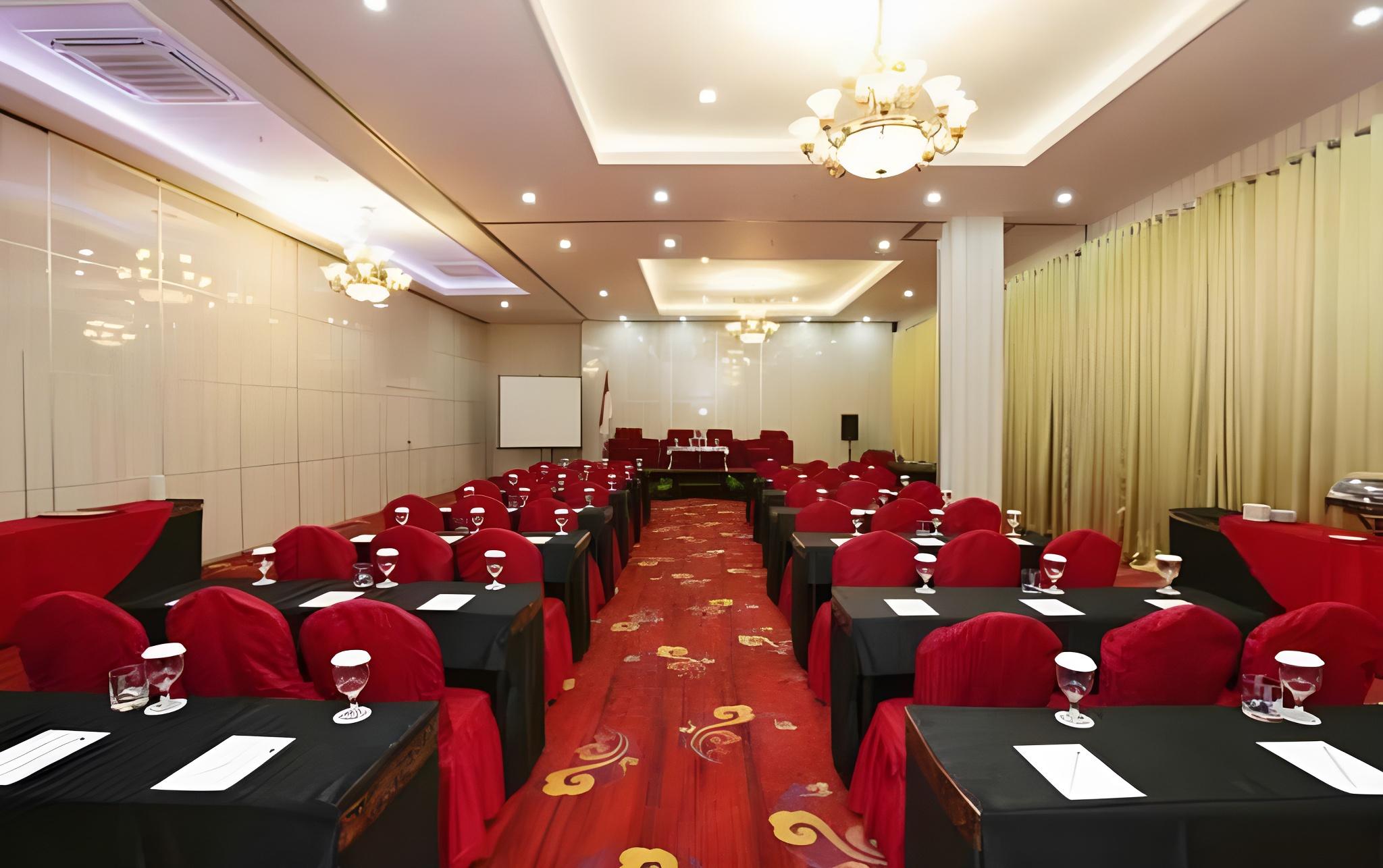 Sindoro Hotel Cilacap by Conary 35/42