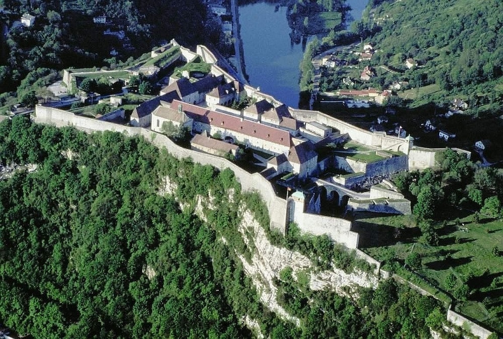 Hotelf1 Besancon Micropolis 25/29