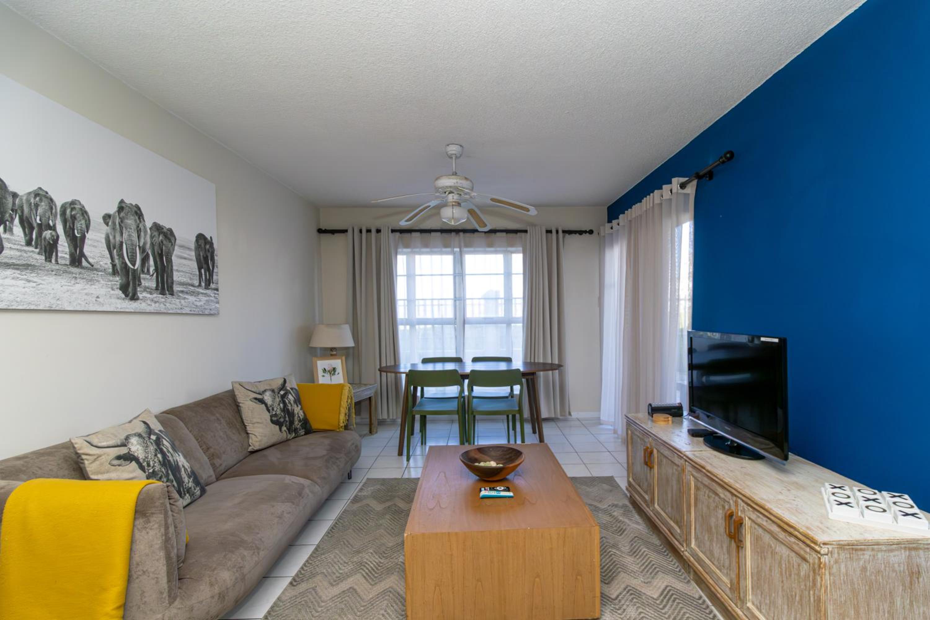 Modern Seaview Apartment 26/50