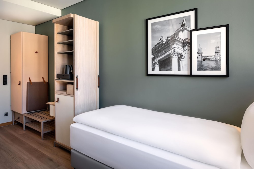 Hotel Bleibtreu Berlin By Golden Tulip 23/50