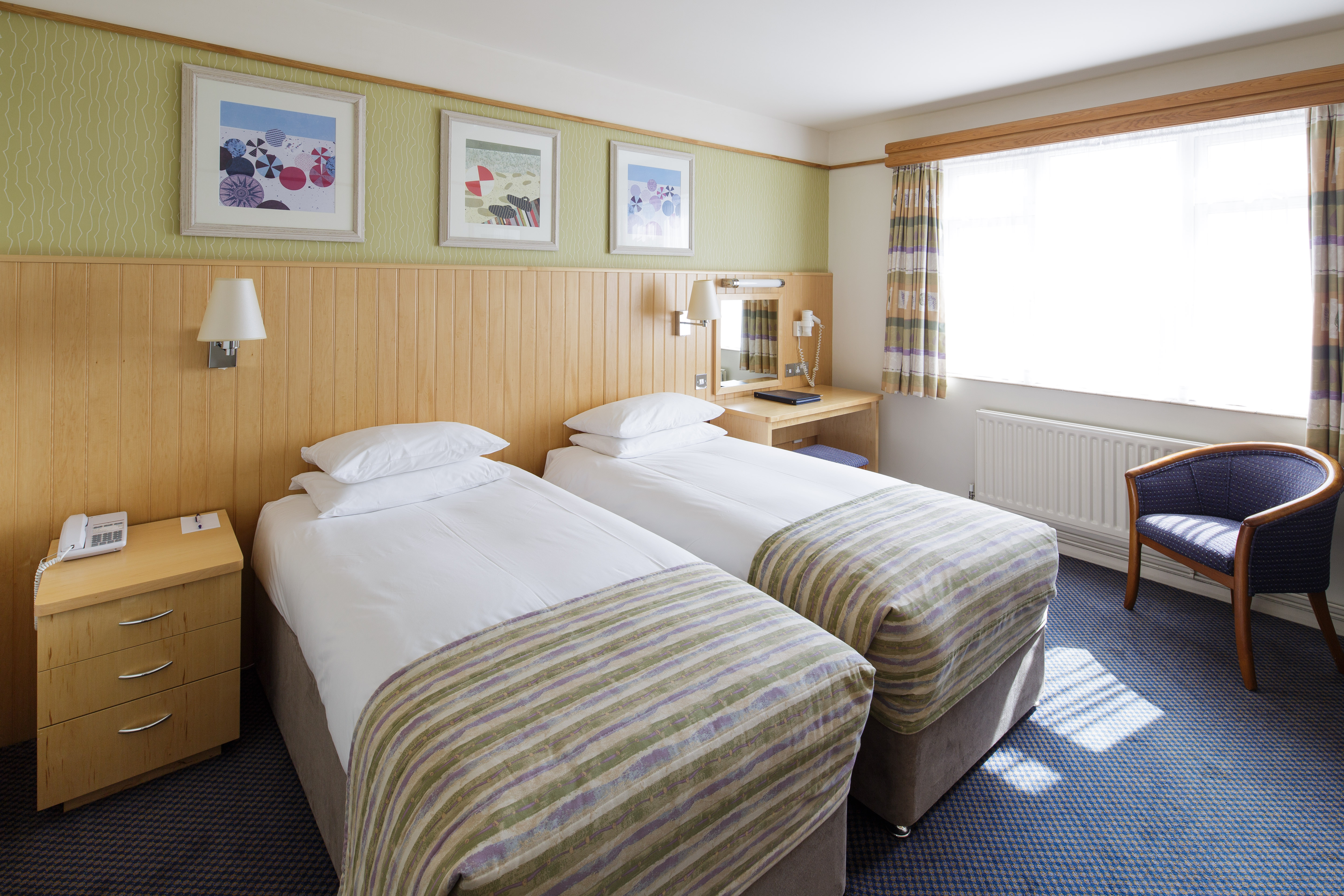 STANDARD, TWIN BEDS