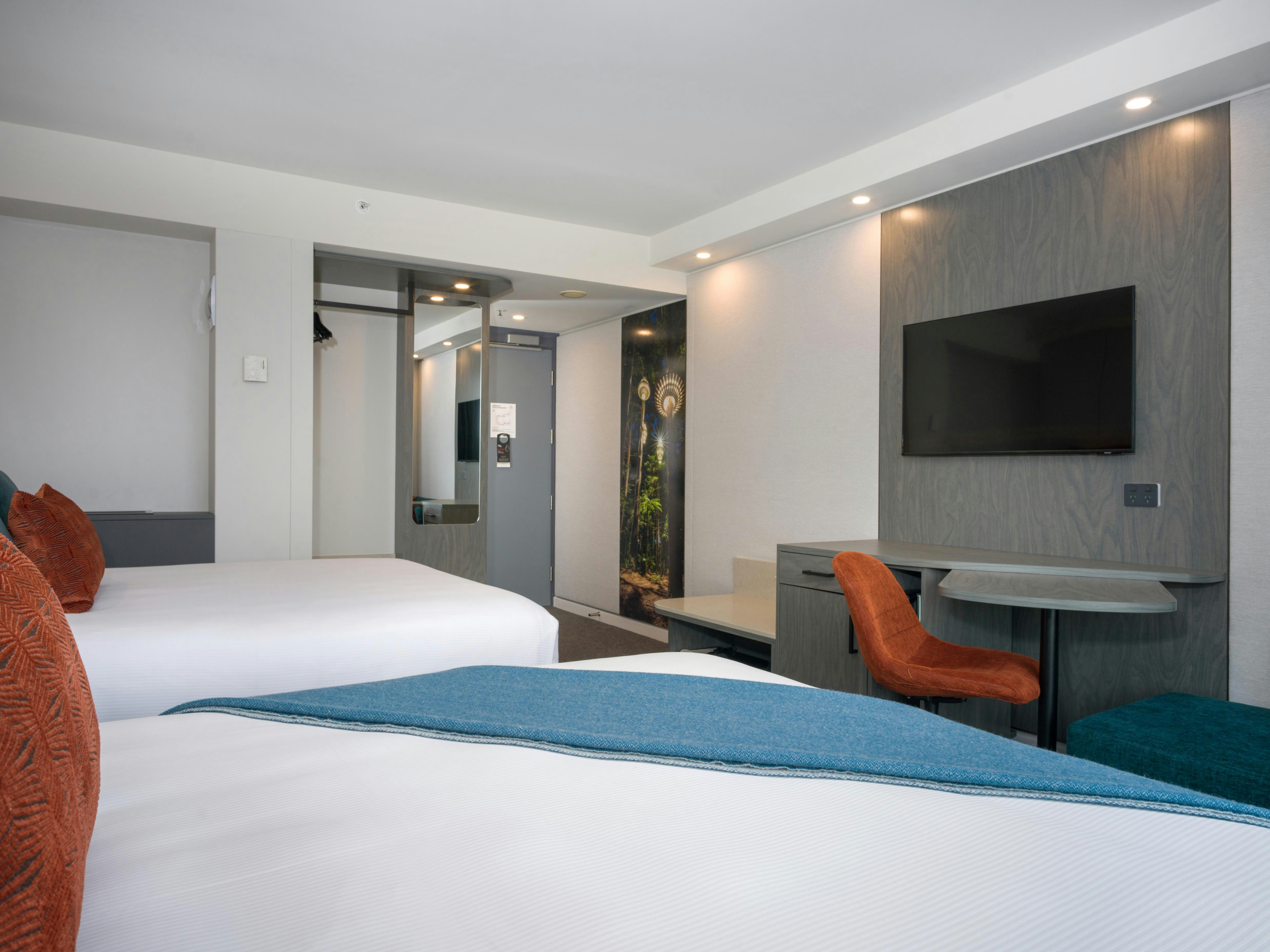 غرفة سوبيريور بسريرين كوين بإطلالة على البحيرة، Millennium Hotel Rotorua 3/4
