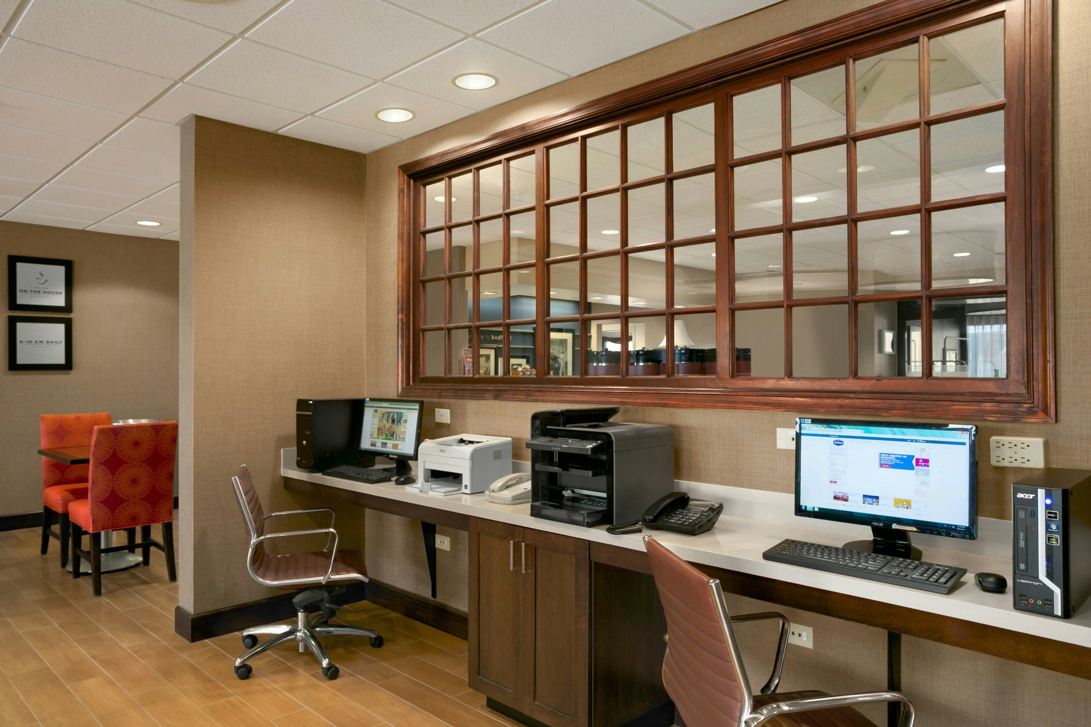 HAMPTON INN BEDFORD 42/52