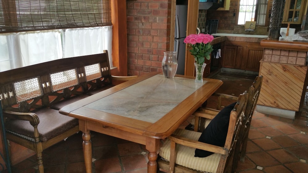 Woodmere Serviced Apartments 39/50