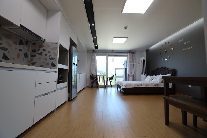 Sokcho Sujabyeol Pension 8/23