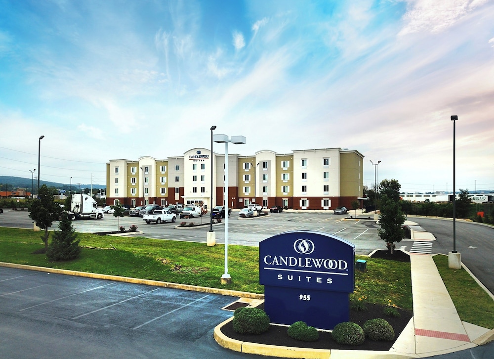 Candlewood Suites York 1/23