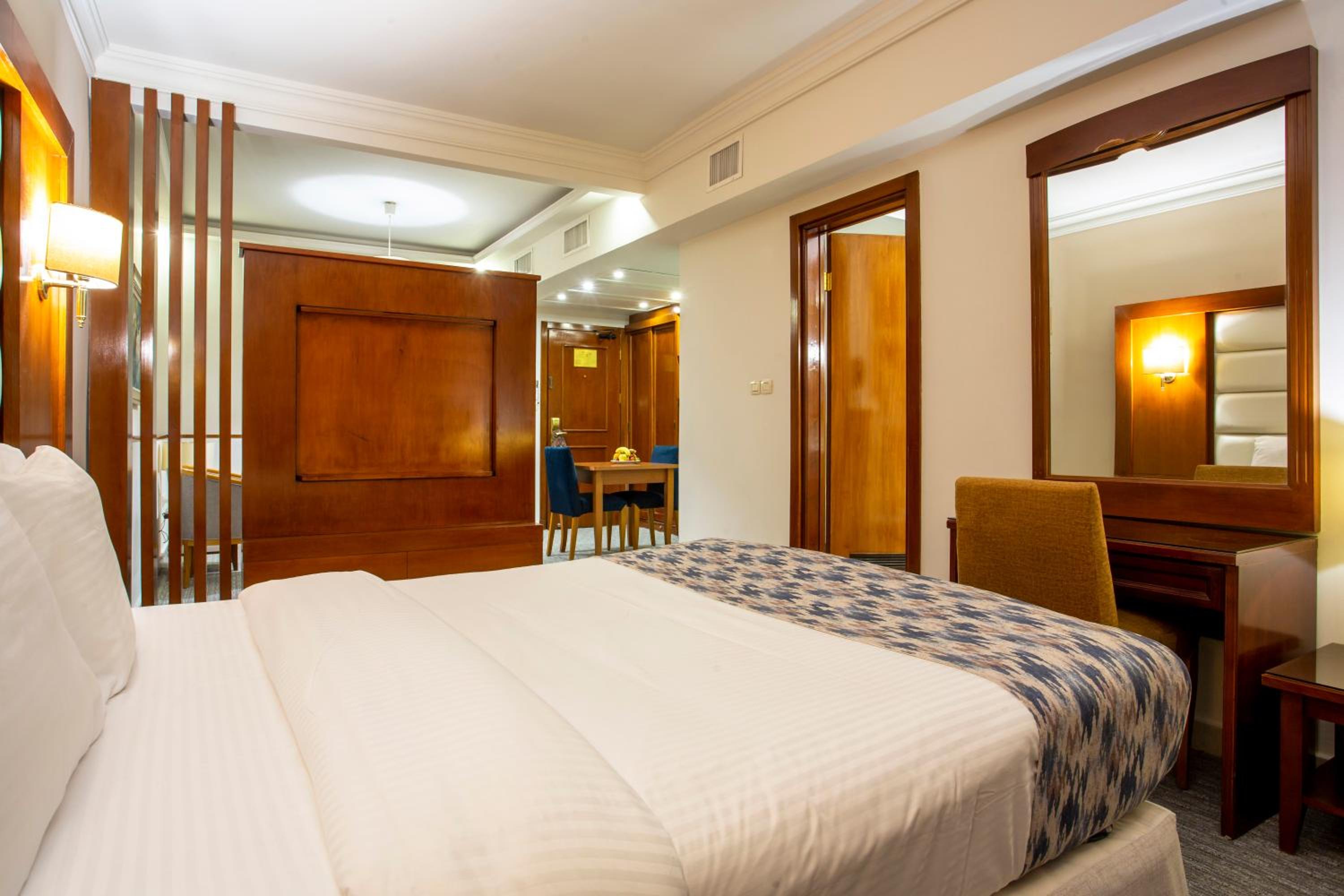 Room at Sadeen Hotel Amman, AMMAN