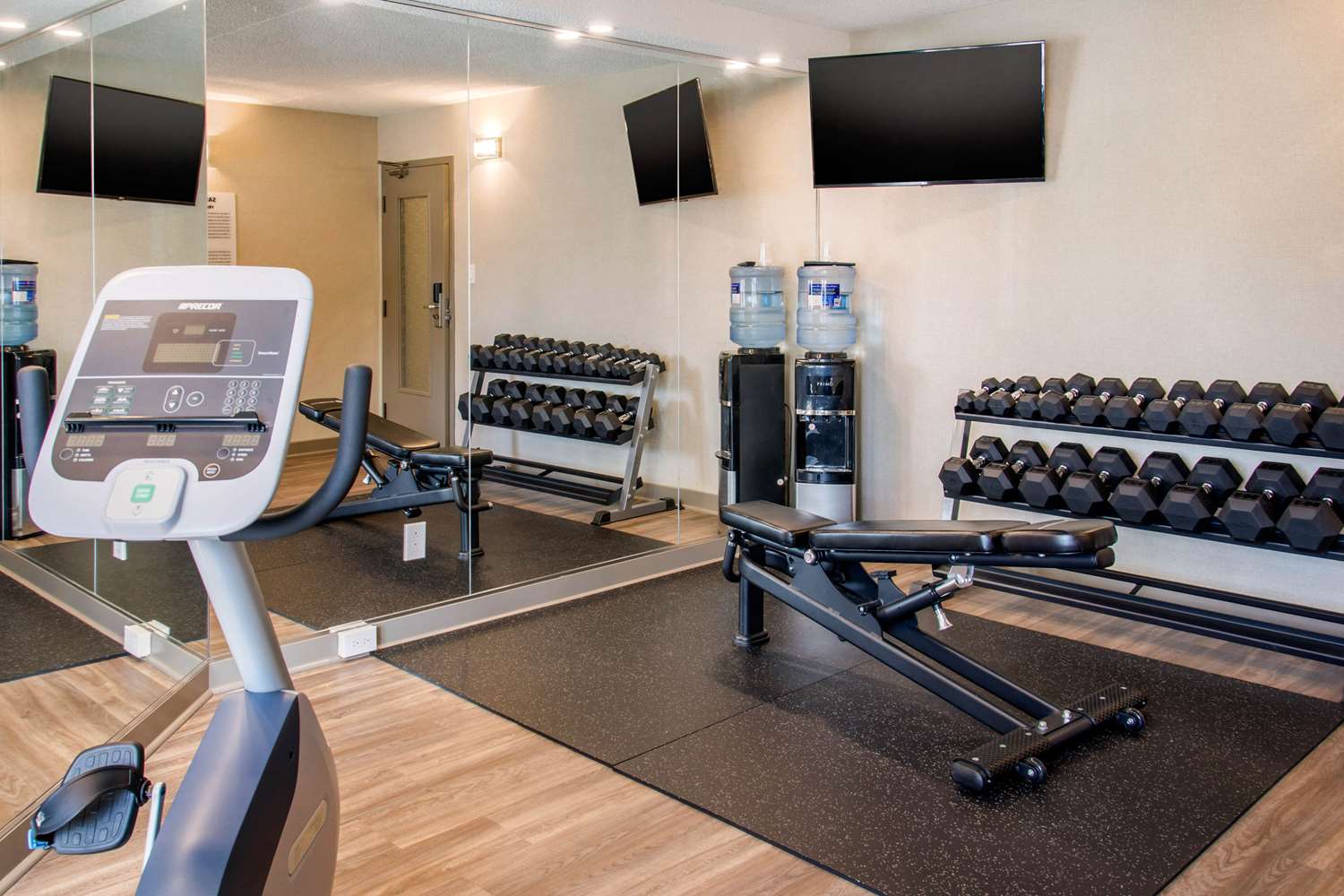 Comfort Inn Aeroport Dorval QC 9/17