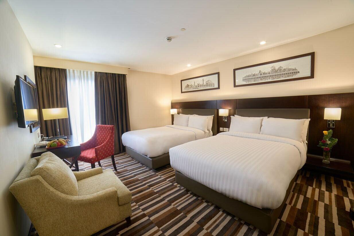 Avari Xpress Gulberg Lahore 19/36