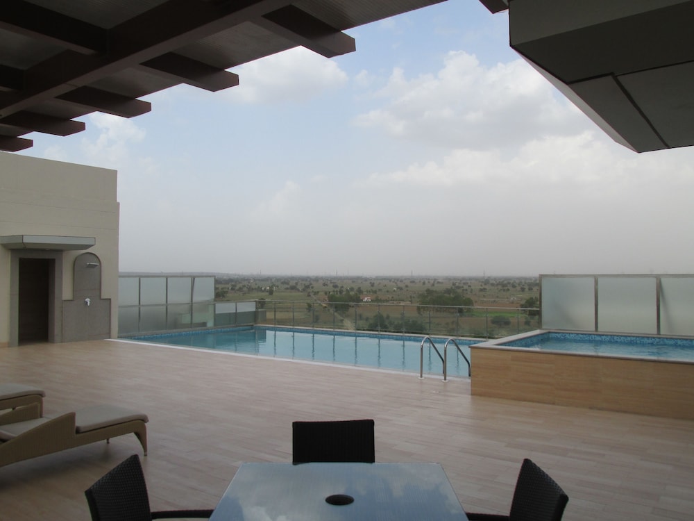 Park Inn By Radisson Gurgaon Bilaspur 41/44
