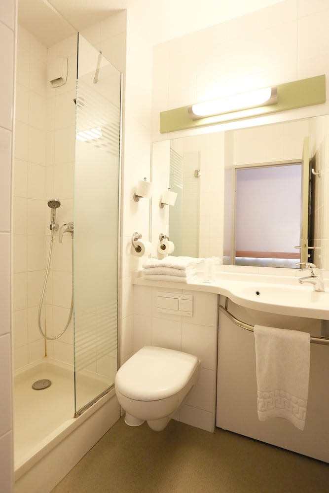 Ibis Budget Toulon Centre 28/67
