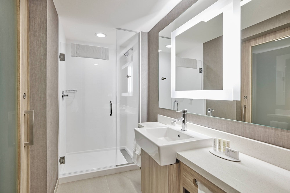 suite, 2 queen beds